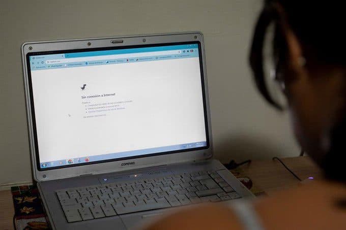 Reportan caída de Cantv y Digitel este 06 enero (Solventado)