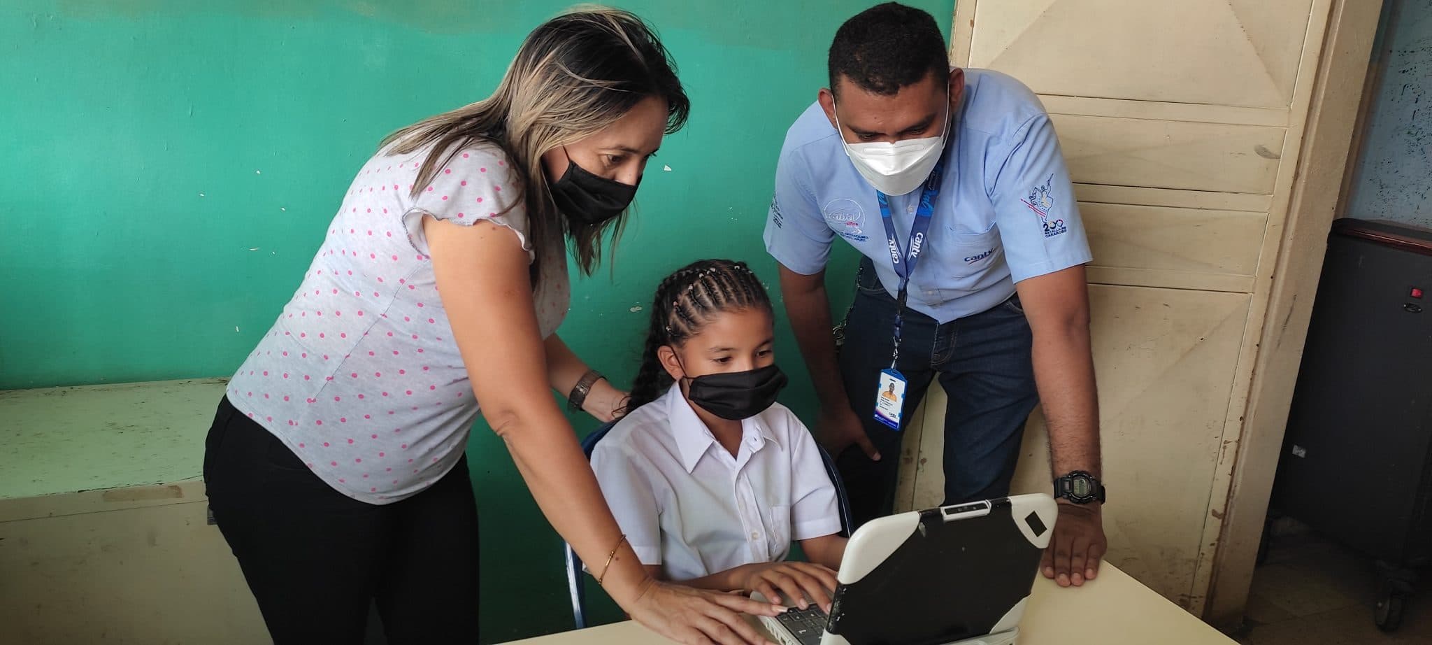 Cantv avanza para conectar a 210 instituciones educativas en Apure