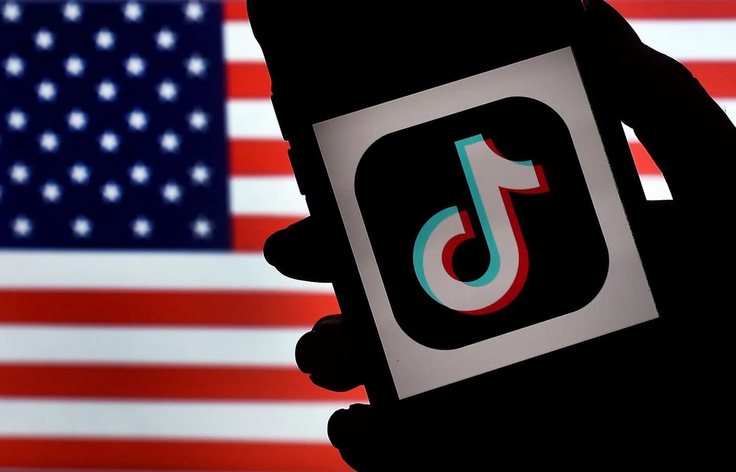 Estados Unidos pide a Google y Apple que TikTok sea bloqueada en Android y iOS