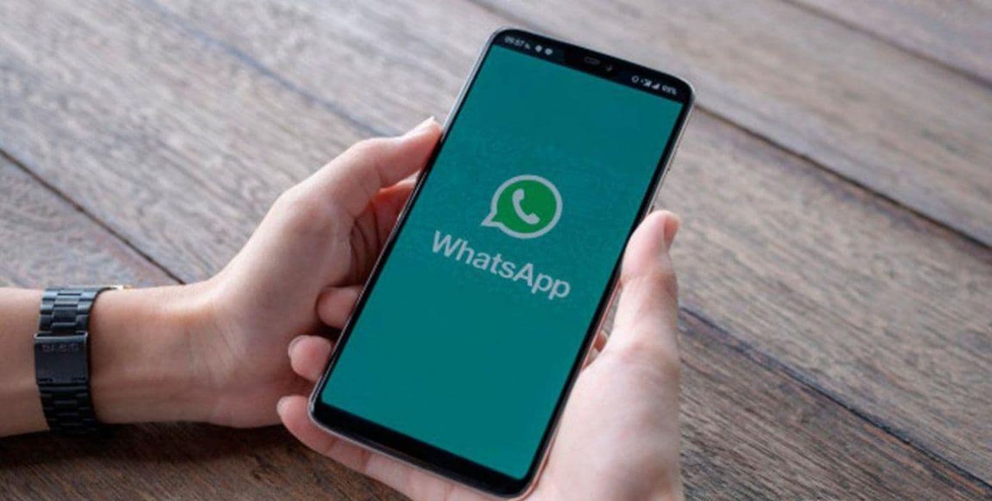WhatsApp finalmente puede permitirle elegir qué calidad de video se cargará cuando envíe un video a alguien.