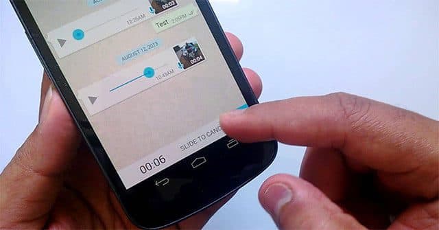 WhatsApp prepara reproducción de mensajes de voz fuera del chat