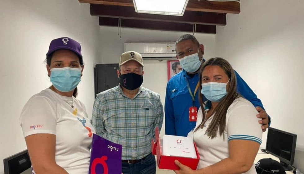 Digitel lleva conexión 4G LTE a escuela en los Roques