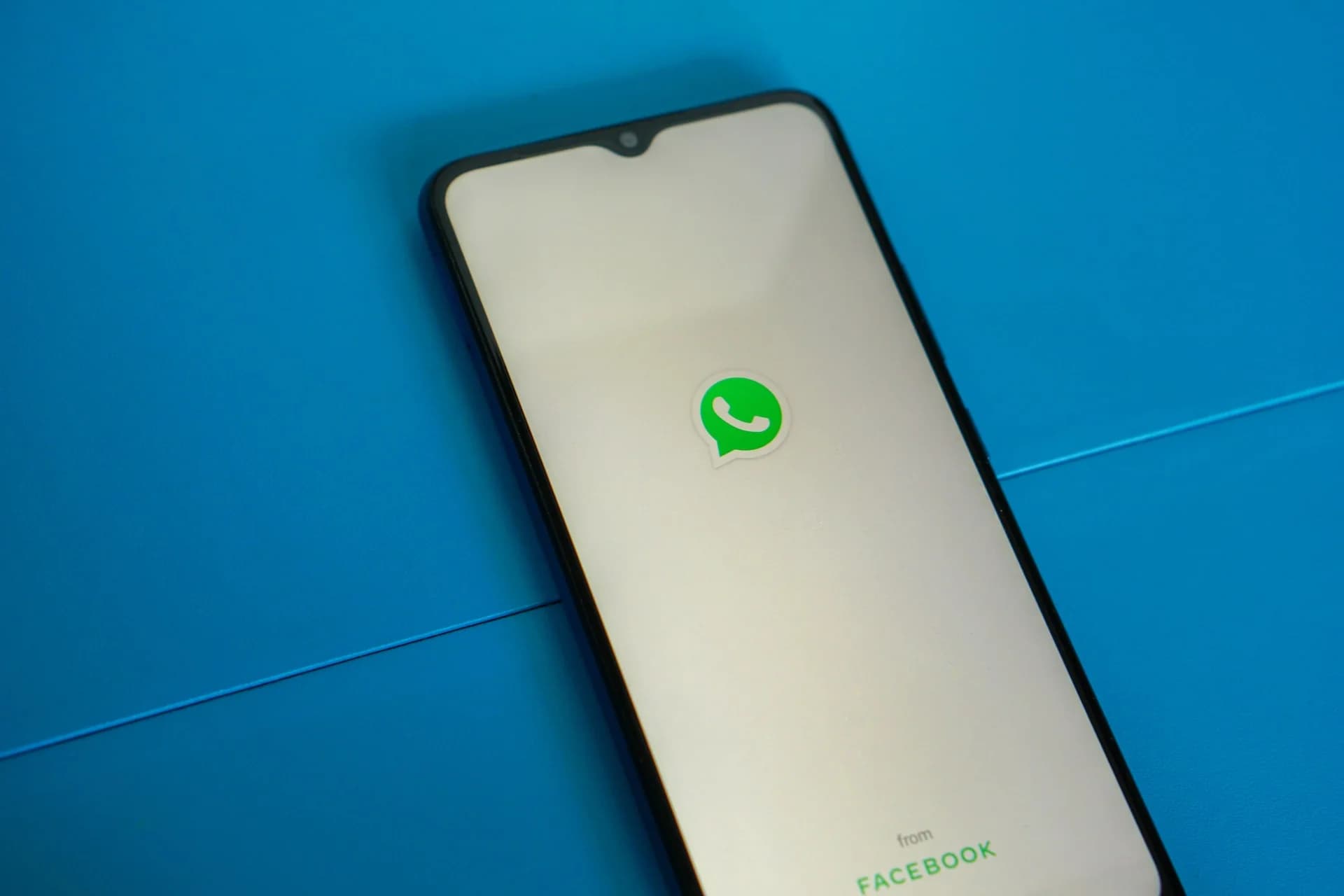 Cómo mantener tus mensajes temporales en WhatsApp: truco revelado