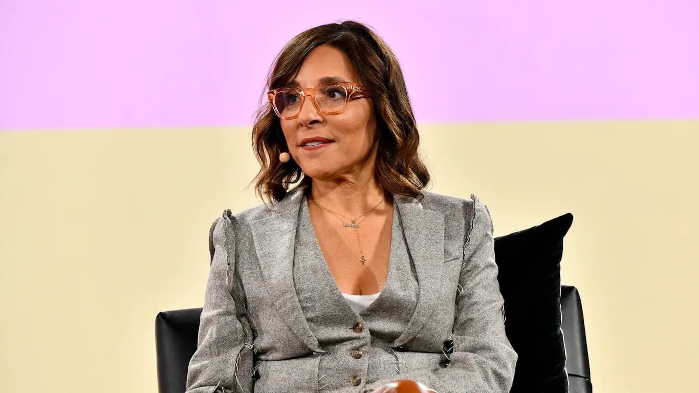 Crisis en X (Twitter): Anunciantes retiran publicidad y piden la renuncia de la CEO Linda Yaccarino