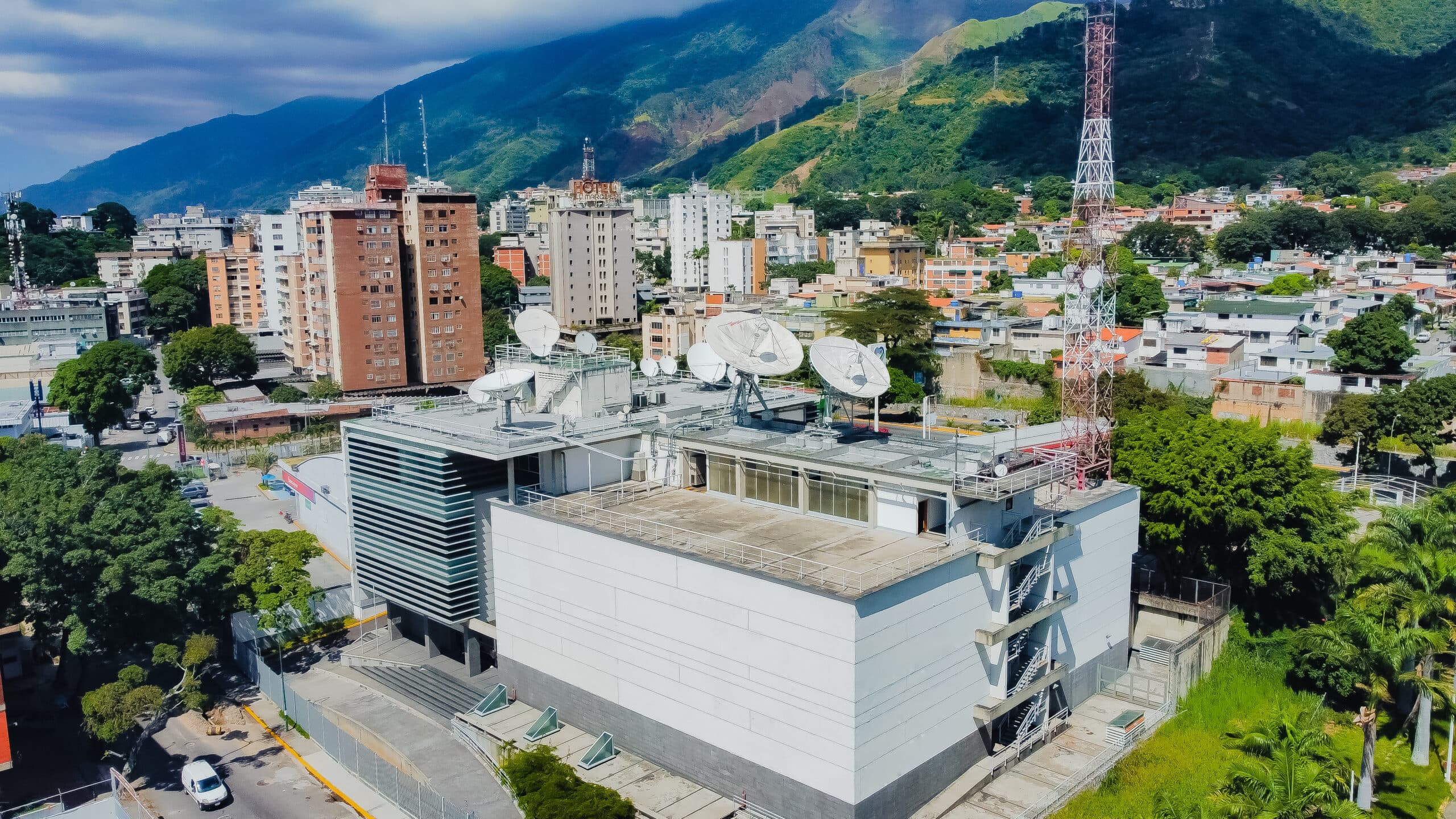 Cirion Technologies fortalece la infraestructura digital de Venezuela con su Data Center antisísmico
